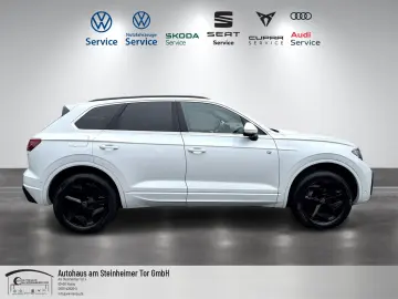 VW Touareg R LINE-4MOTION-KAME-PANO-MATRIX-VIRT-19'