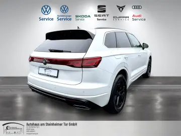 VW Touareg R LINE-4MOTION-KAME-PANO-MATRIX-VIRT-19'