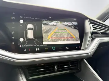 VW Touareg R LINE-4MOTION-KAME-PANO-MATRIX-VIRT-19'