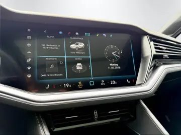 VW Touareg R LINE-4MOTION-KAME-PANO-MATRIX-VIRT-19'