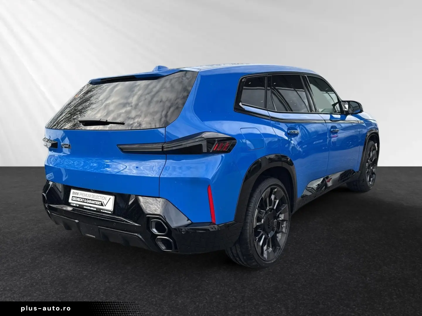 BMW XM 50e  Indiv. Enzianblau  AHK Autobahnass. 23 L