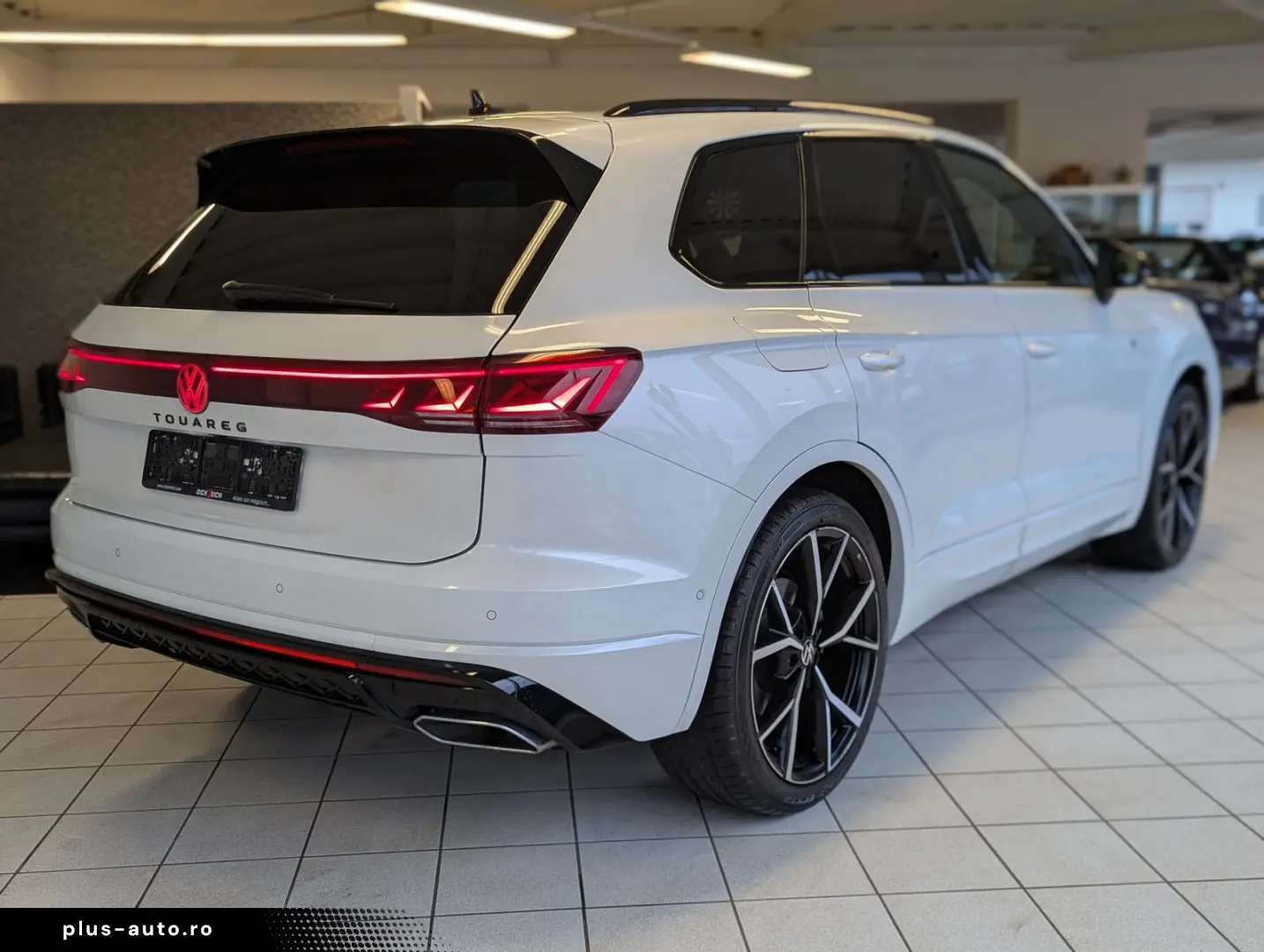 VW Touareg 3.0TDI 4M R-Line VOLL Black 22  UPE 114T