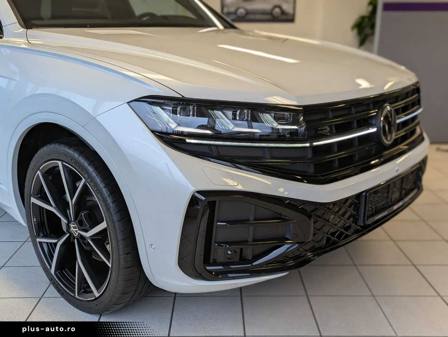 VW Touareg 3.0TDI 4M R-Line VOLL Black 22  UPE 114T