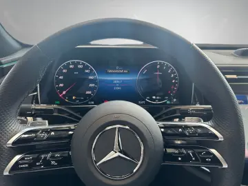 MERCEDES-BENZ E 300 de 4M AMG Prem.  20'' &hellip;