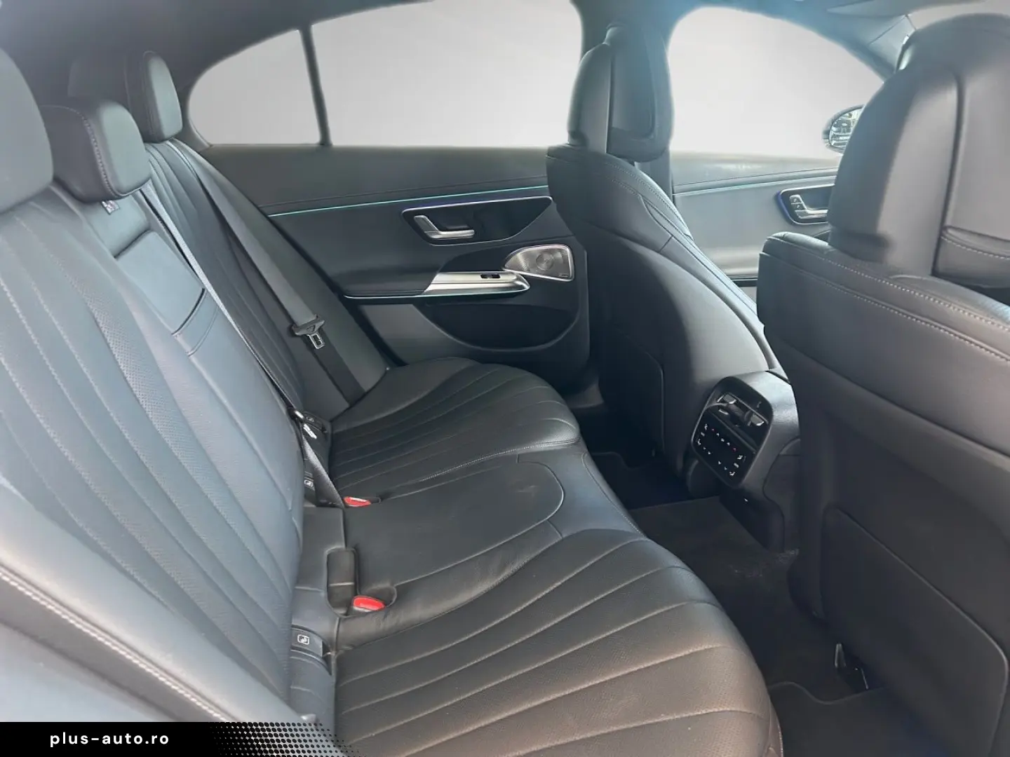 MERCEDES-BENZ E 300 de 4M AMG Prem.  20'' &hellip;
