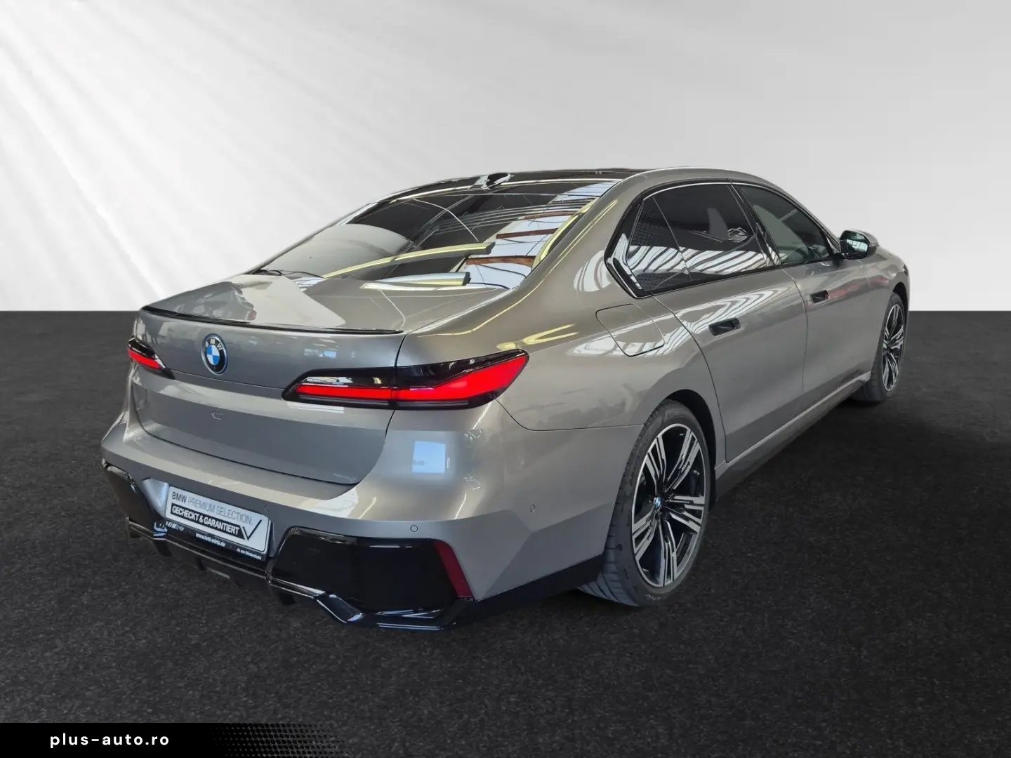 BMW 750e xDrive  1 99%  M Sport Pro DA-Prof. Head-Up