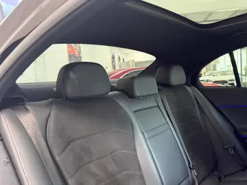 MERCEDES-BENZ E 220 d AMG BURMESTER PANO SERVO SUPER&hellip;