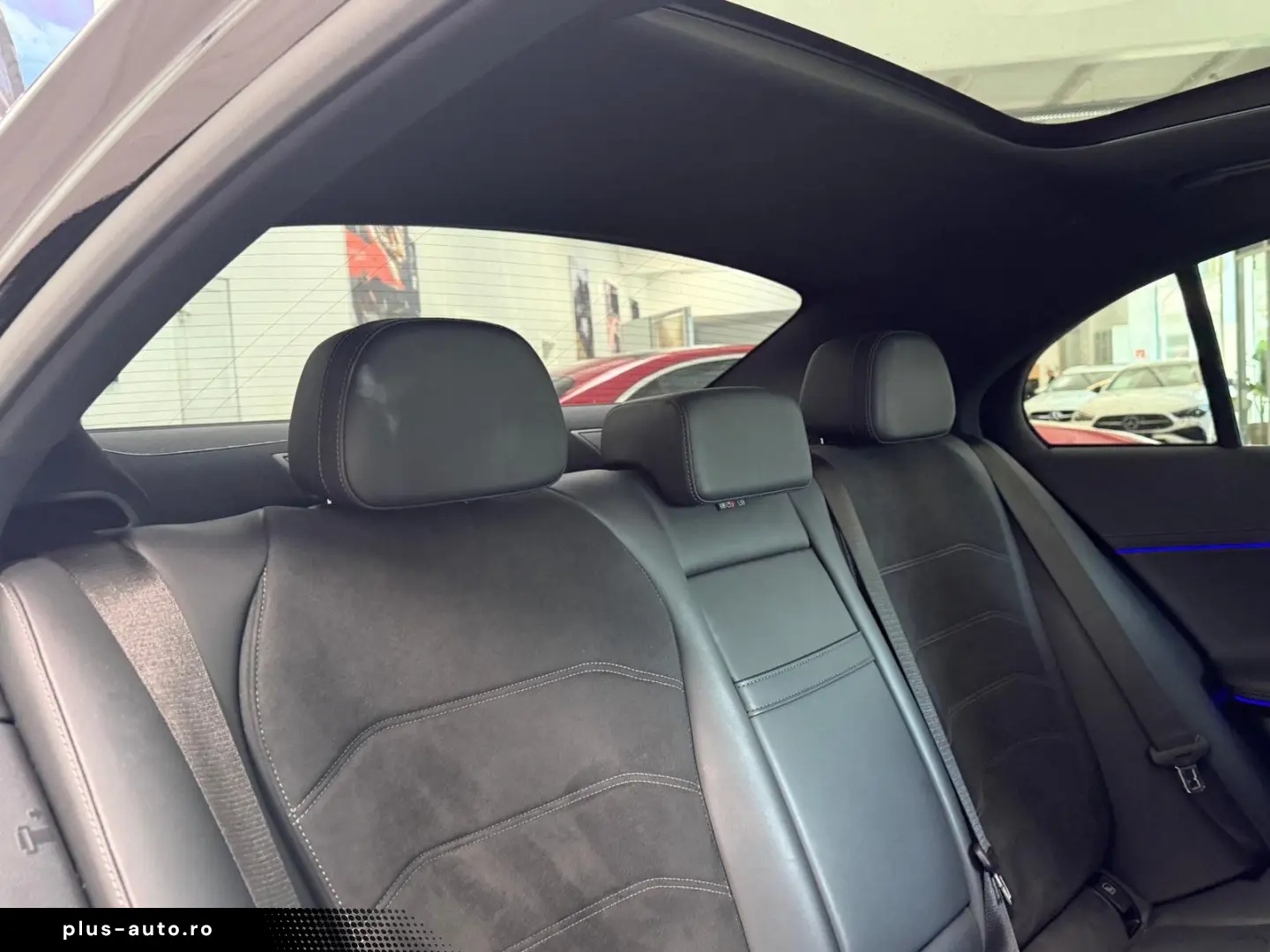 MERCEDES-BENZ E 220 d AMG BURMESTER PANO SERVO SUPER&hellip;