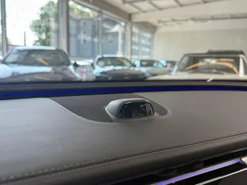 MERCEDES-BENZ E 220 d AMG BURMESTER PANO SERVO SUPER&hellip;
