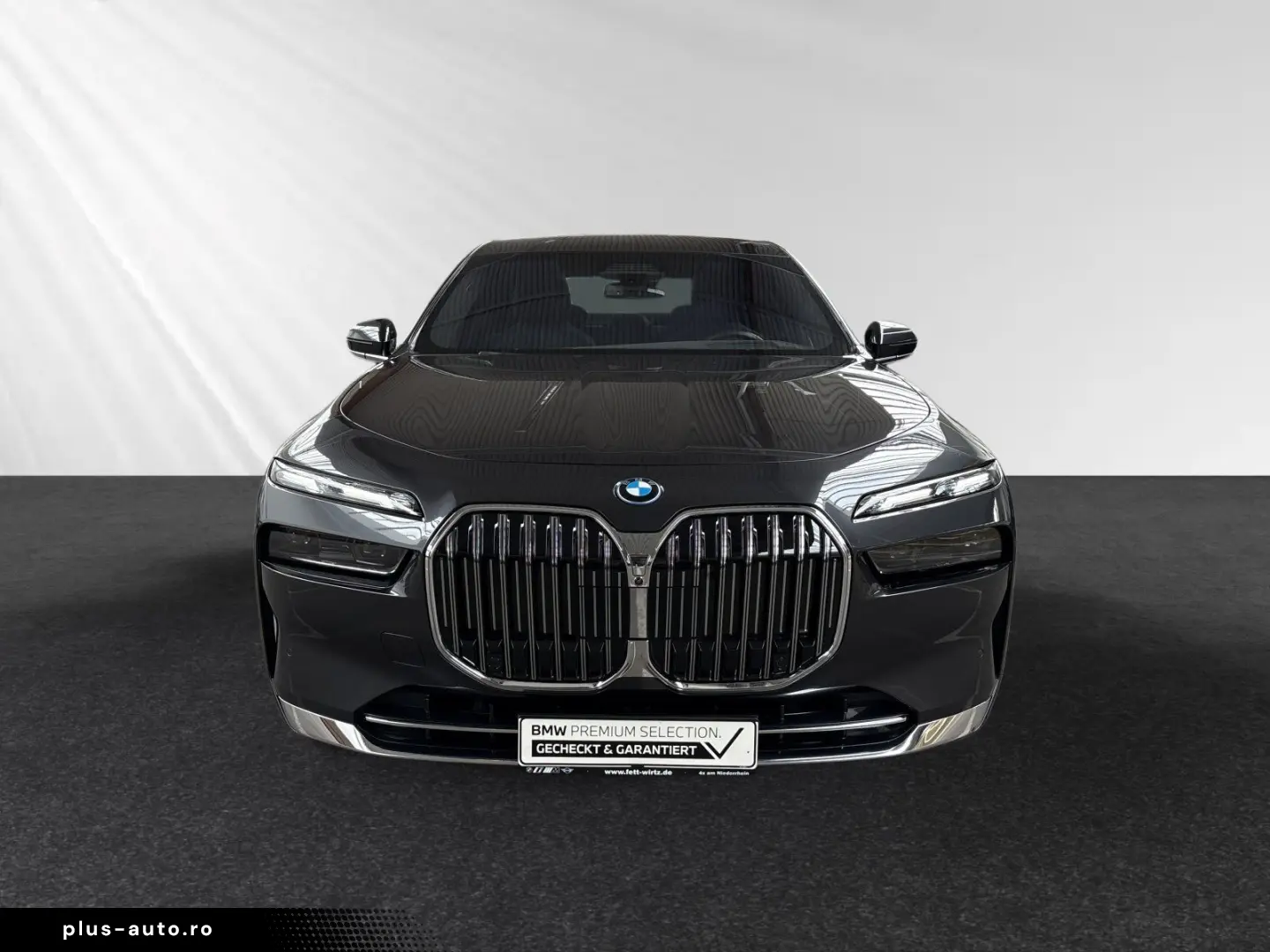 BMW 750e xDrive  1 99%  SkyLounge Autobahnassist