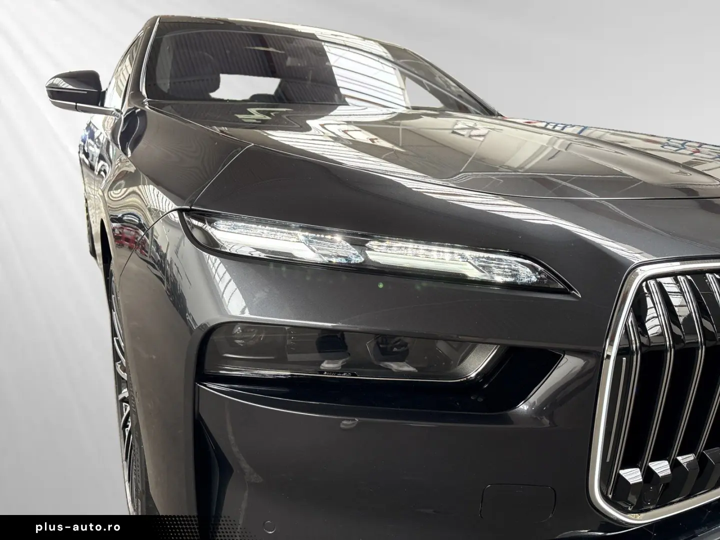 BMW 750e xDrive  1 99%  SkyLounge Autobahnassist