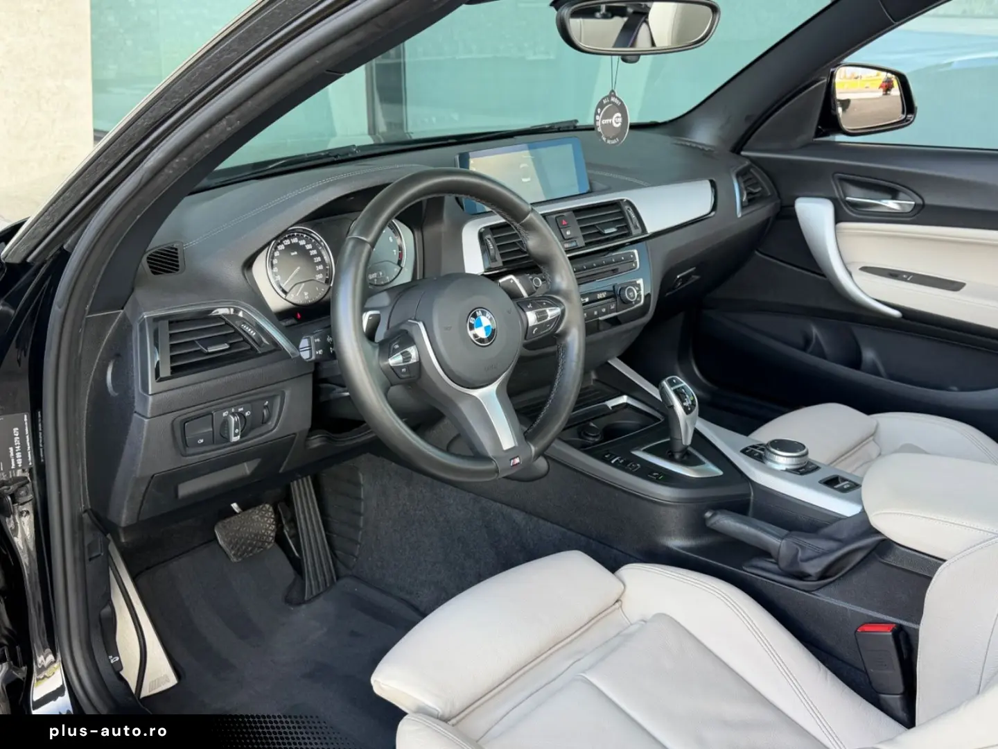 BMW M240i xDrive Cabrio   SAGA   LED   SHZ