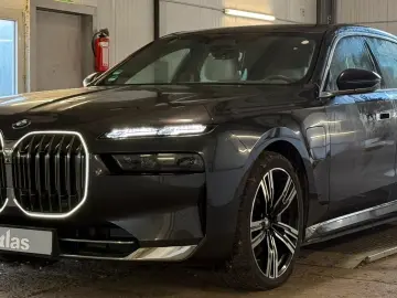 BMW 750e xDrive EXEC.LOUNGE FOND ENTERT voll