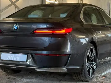BMW 750e xDrive EXEC.LOUNGE FOND ENTERT voll