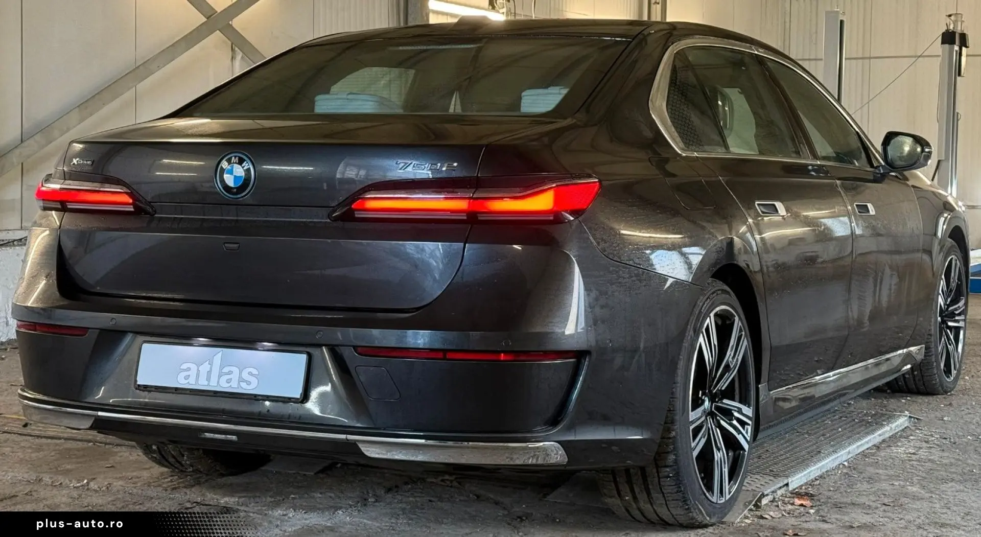 BMW 750e xDrive EXEC.LOUNGE FOND ENTERT voll