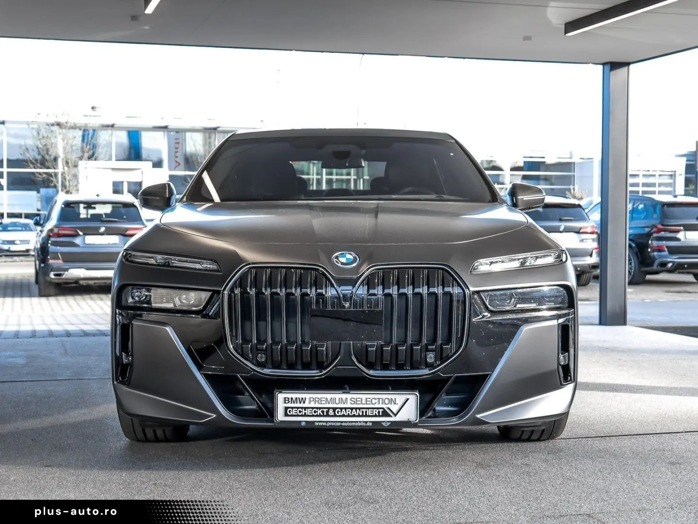 BMW 750e xDrive M Sport TV HUD PANO ACC 360 KAM RFK