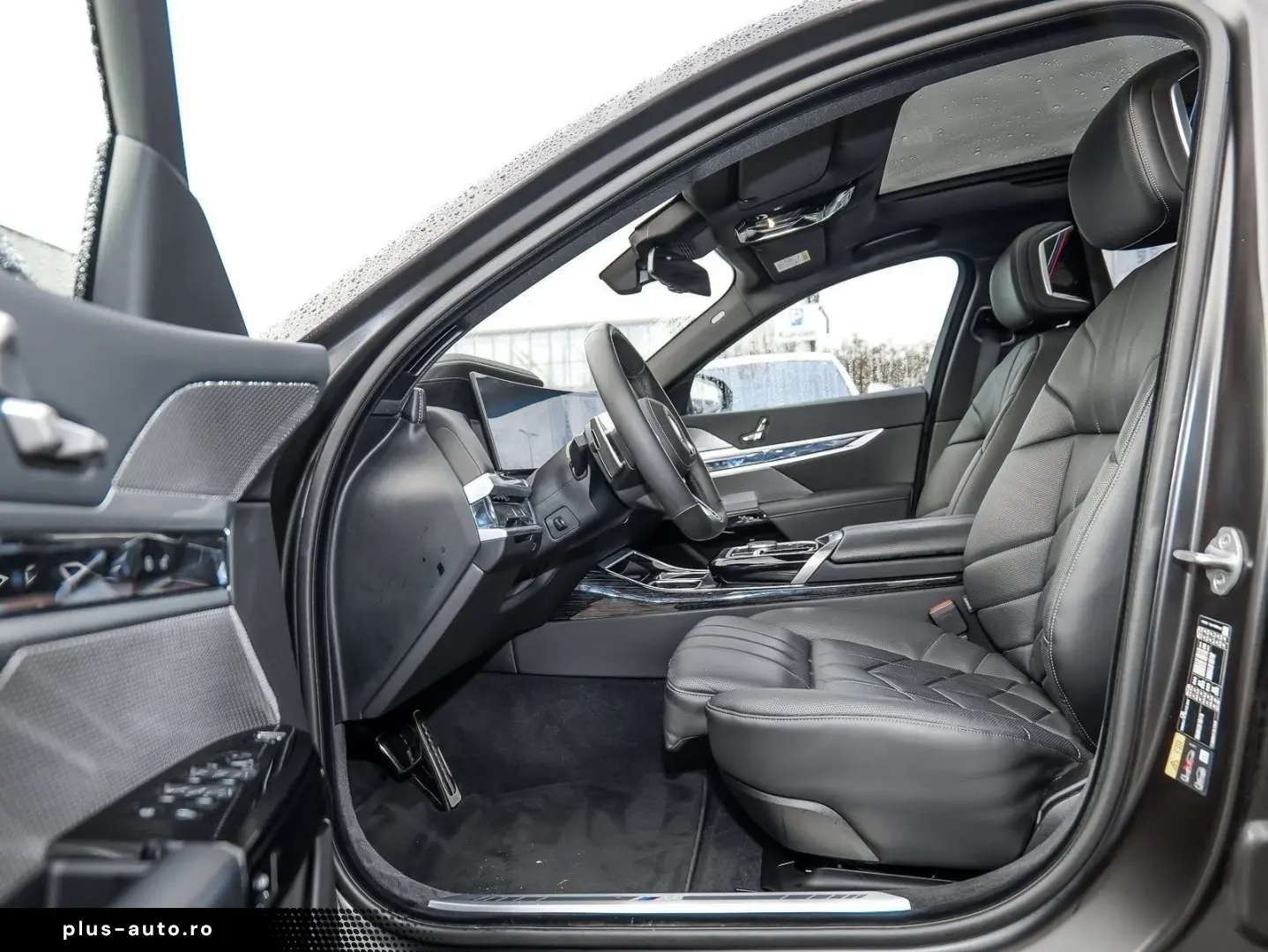 BMW 750e xDrive M Sport TV HUD PANO ACC 360 KAM RFK