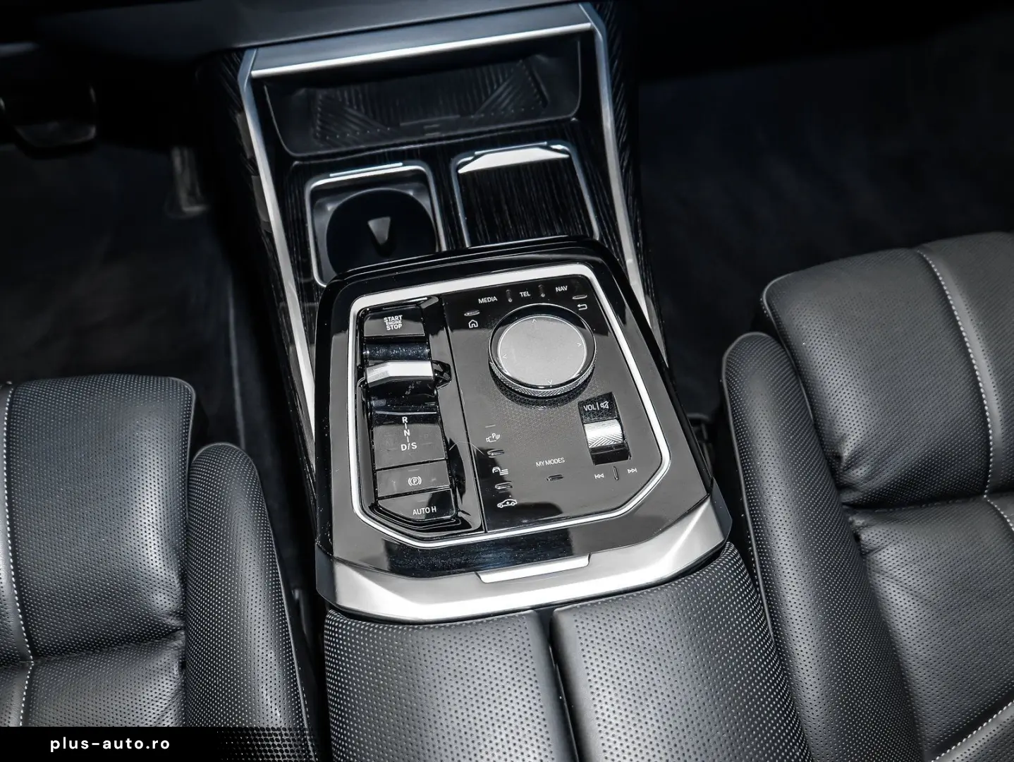 BMW 750e xDrive M Sport TV HUD PANO ACC 360 KAM RFK