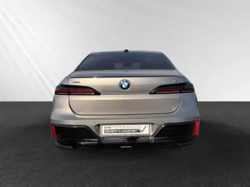 BMW 750e xDrive M Sport Pro DAProf. Autobahnass.