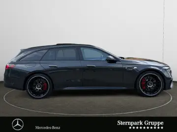 MERCEDES-BENZ E 53 Hybrid 4M T Pano Distro HuD AHK SUPER 360