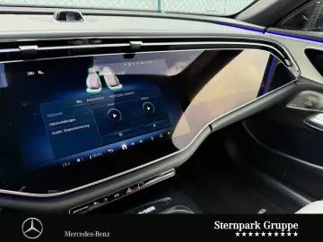 MERCEDES-BENZ E 53 Hybrid 4M T Pano Distro HuD AHK SUPER 360