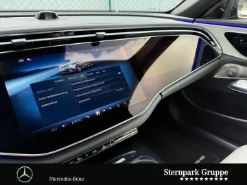 MERCEDES-BENZ E 53 Hybrid 4M T Pano Distro HuD AHK SUPER 360