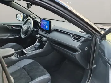 TOYOTA RAV 4 Plug-in-Hybrid GR SPORT 15 J. Garantie