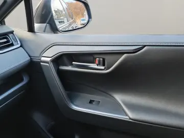 TOYOTA RAV 4 Plug-in-Hybrid GR SPORT 15 J. Garantie