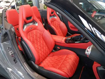 MERCEDES-BENZ SL 63 AMG 4M  silizium classicrot MANU…