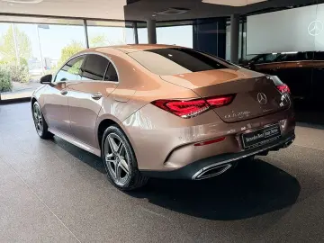 MERCEDES-BENZ CLA 250 e AMGLi LED MBUX HEADUP KEYLESS KAMERA