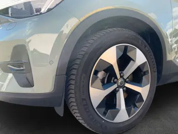 VOLVO XC40 B3 B DKG Plus Dark
