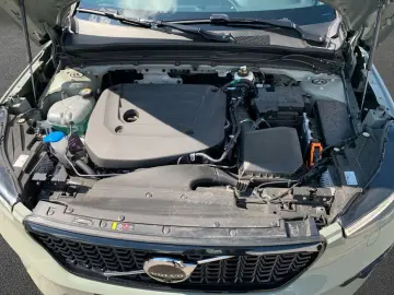VOLVO XC40 B3 B DKG Plus Dark