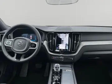 VOLVO XC60 B5 Benzin AWD Plus Black Edition 22'…