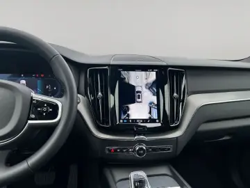VOLVO XC60 B5 Benzin AWD Plus Black Edition 22'…