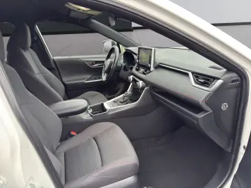 TOYOTA RAV4 Plug-in Hybrid 4x4 TECHNIK-PAKET HEAD-UP