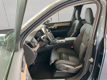 VOLVO XC90 T8 AWD Plus-Bright 7S Neues-Modell HeadUpDi