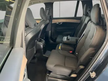 VOLVO XC90 T8 AWD Plus-Bright 7S Neues-Modell HeadUpDi
