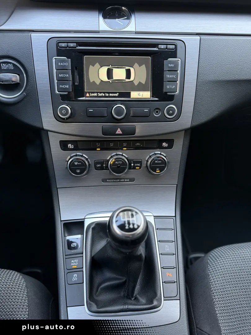 VOLKSWAGEN PASSAT 1.6 TDI