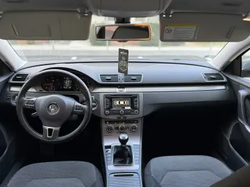 VOLKSWAGEN PASSAT 1.6 TDI