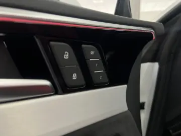 AUDI S5 Cabrio 3.0 TFSI quattro MATRIX VIRTU ACC B&O