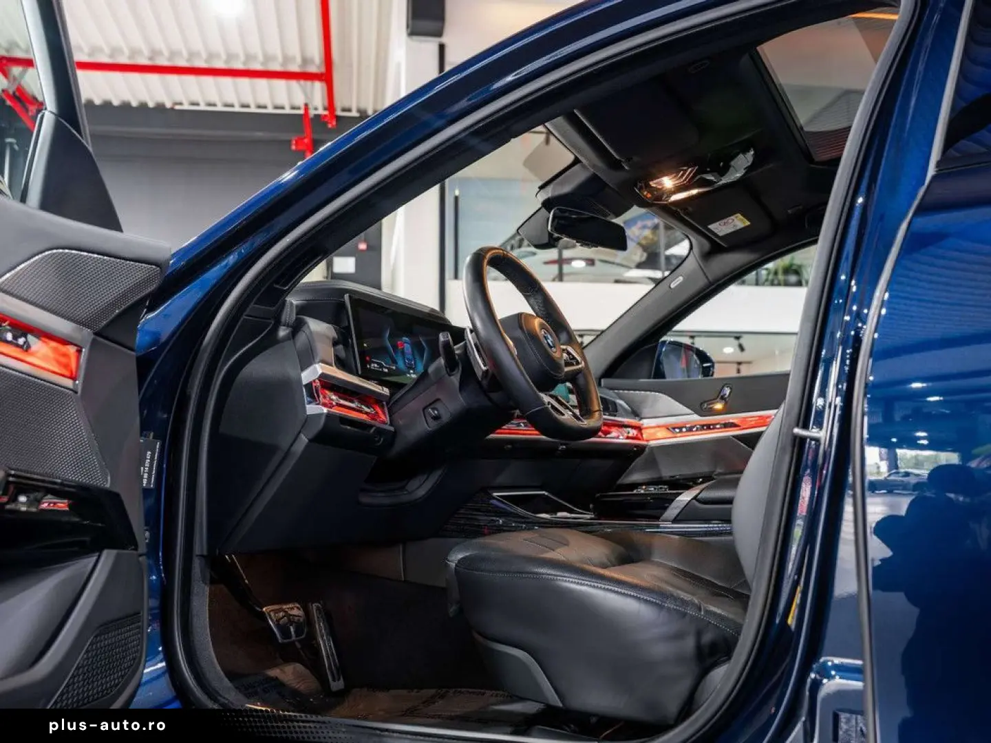 BMW 750 7 Serie 750eXAS PHEV - M-pack - Rear Seat En