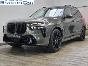 BMW X7 xDr40d M Sport Pro AHK Sitzlüftung ACC 22Zoll