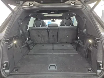 BMW X7 xDr40d M Sport Pro AHK Sitzlüftung ACC 22Zoll