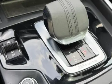 Jaguar E-Pace P250 AWD Fab.-10.2021 2.0 Benzina 250 Cp