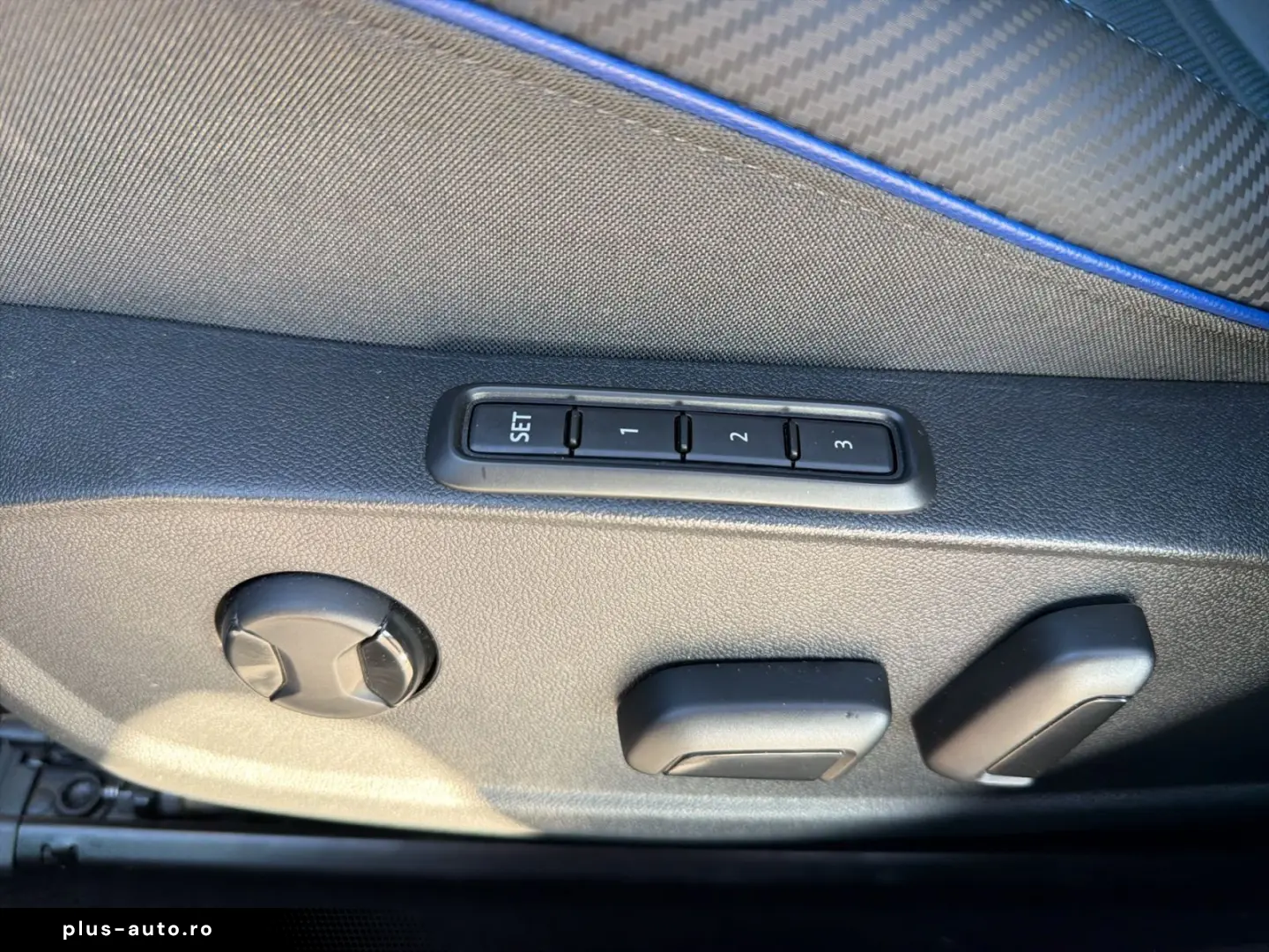 VW Golf R 20Years Akrapovic Pano Carbon h&k HuD Mat
