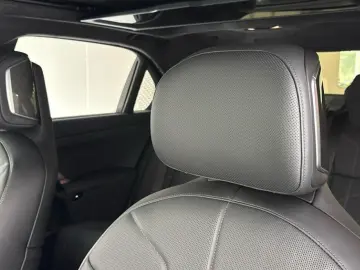 BMW 7 Series 740d xDrive Nero Lusso Edition