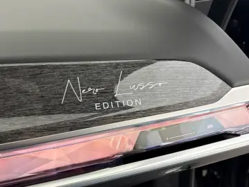 BMW 7 Series 740d xDrive Nero Lusso Edition