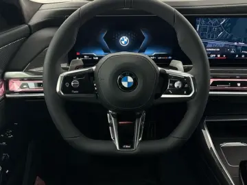 BMW 7 Series 740d xDrive Nero Lusso Edition