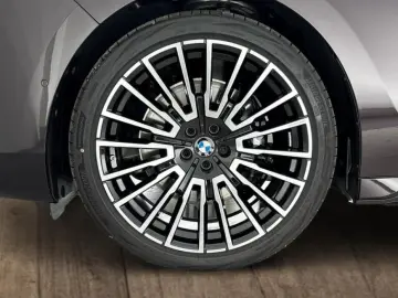 BMW 7 Series 740d xDrive Nero Lusso Edition