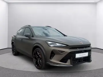 Noul Cupra Formentor VZ5 2.5 TSI